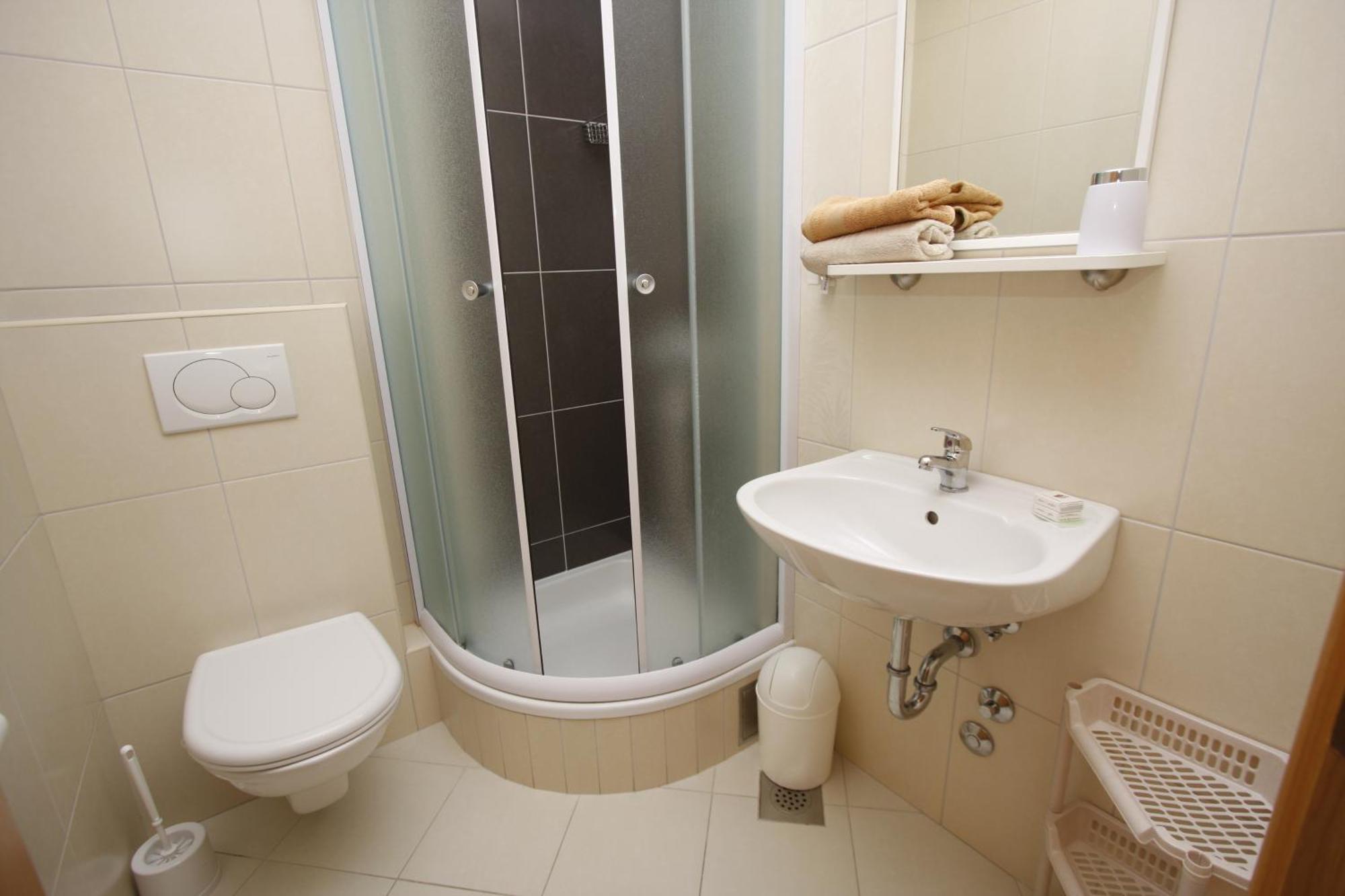 Apartments Neva Makarska Luaran gambar