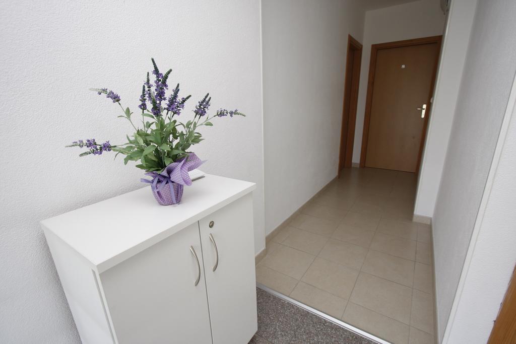 Apartments Neva Makarska Luaran gambar