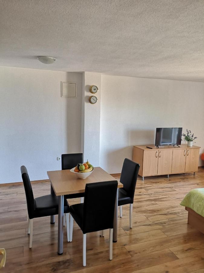 Apartments Neva Makarska Luaran gambar