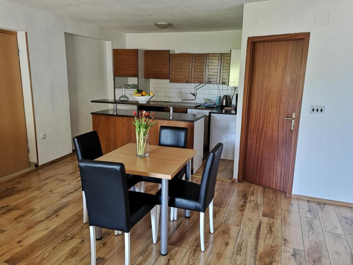 Apartments Neva Makarska Luaran gambar