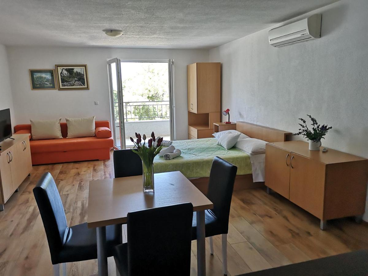 Apartments Neva Makarska Luaran gambar